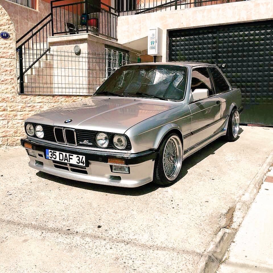 E30/M-Power tweet media