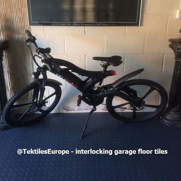 TektilesEurope's tweet photo. Another picture of our interlocking pvc floor tiles. Great for garages or workshop floors. Never paint the floor again, install yourself. https://t.co/9917PY2MkM