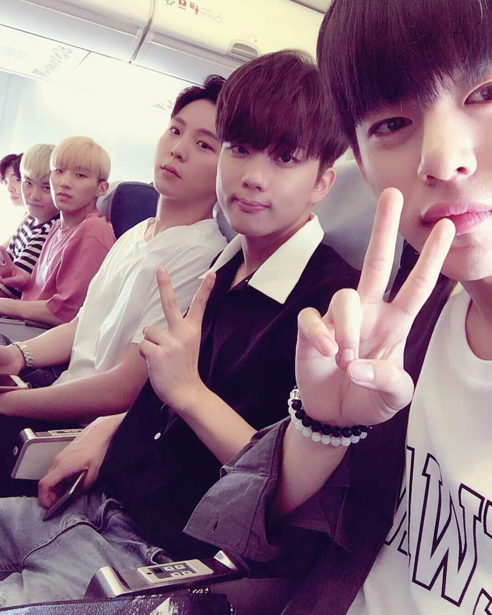Beautiful_B2sty's tweet photo. #2000DaysWithBAP
Forever with B.A.P))))) https://t.co/eVmE8fYLmp