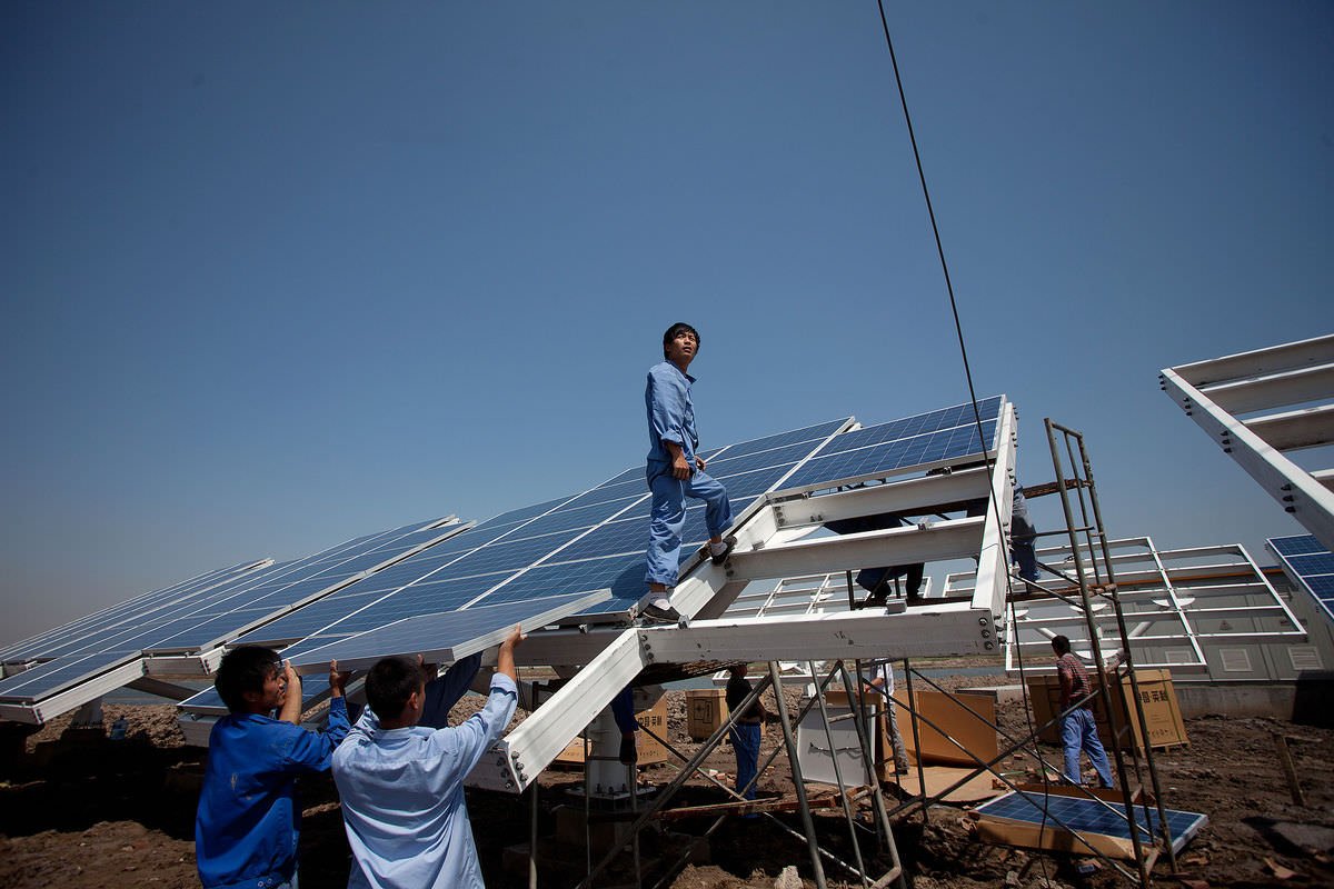 BloombergNEF tweet picture