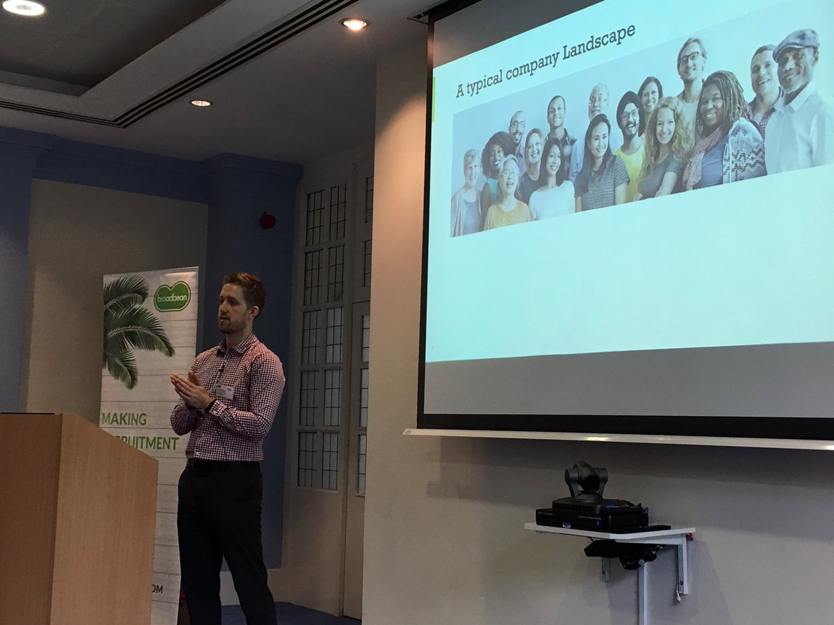 BroadbeanGlobal's tweet photo. @JoshBroadbean presenting on the value of using social media to revolutionise your employee referral scheme #makingrecruitmentsimple https://t.co/OIicZFFyKU