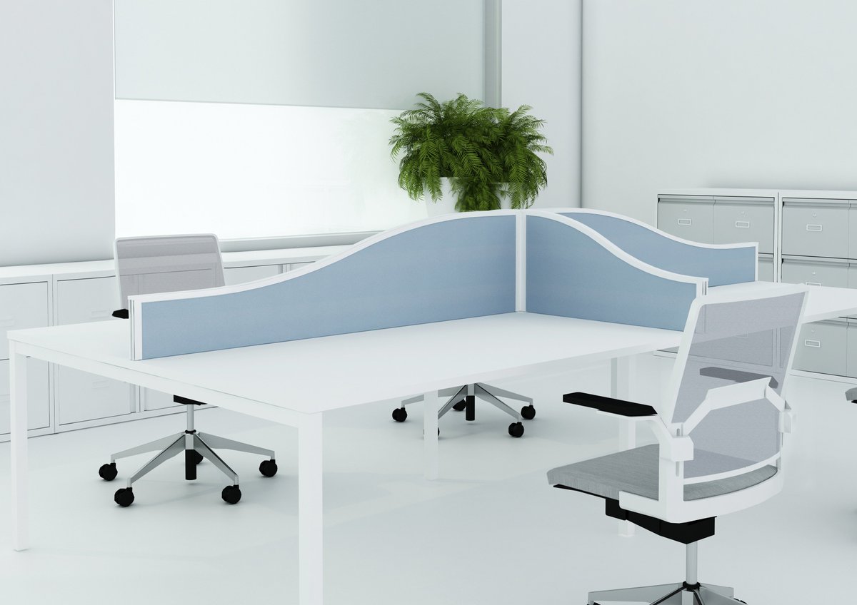 OfficeScreens's tweet photo. Iowa #screen is available with a #triple #tool #rail with a unique bracket construction to allow the use of screen hung #monitor #arms. https://t.co/9mMgcBEZGP