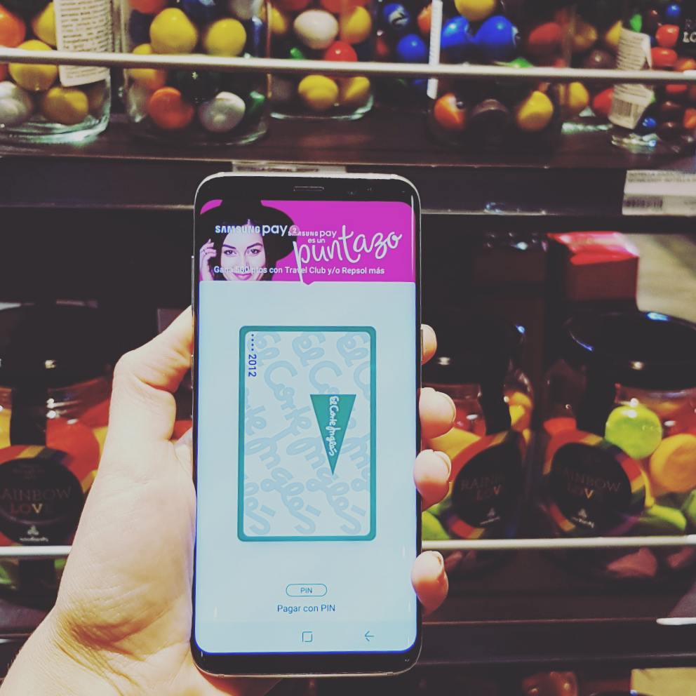 SamsungEspana's tweet photo. Hoy ser CM de @SamsungEspana tiene premio 😍 Tengo 100€ para darme un capricho gourmet en @elcorteingles con #SamsungPay ¿Qué me compro? https://t.co/EwsgkXDSFG