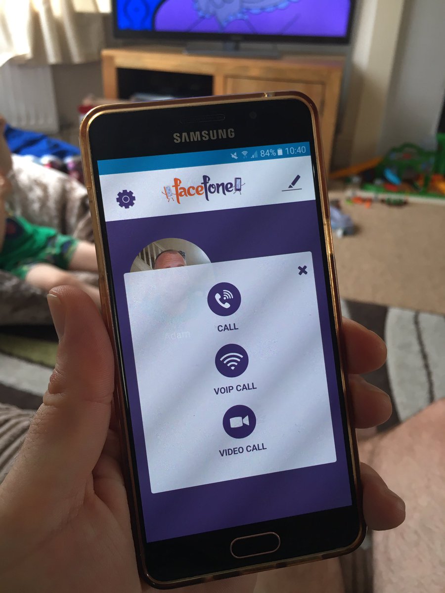 FaceFoneUK's tweet image. #new #video #calling #feature must be #FaceFone 2 FaceFone. Loving the work from the @thehonestagency Cheers guys