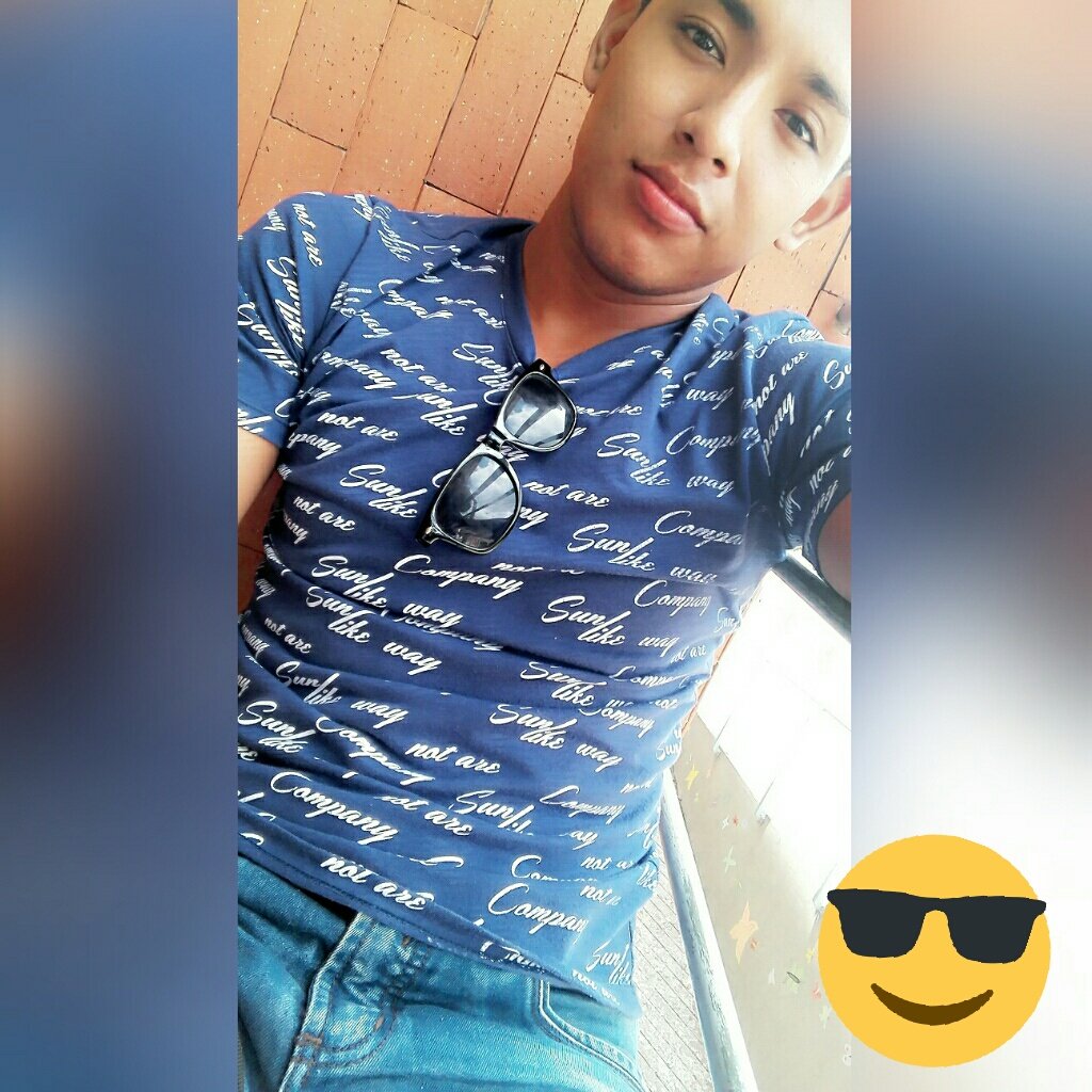 manuelc_005's tweet photo. No quiero aparentar ser feliz quiero serlo #life #neverstopdream #like #happy #20dejulio #colombia #juevesdeganarseguidores #follow https://t.co/u3yfCH6ip3