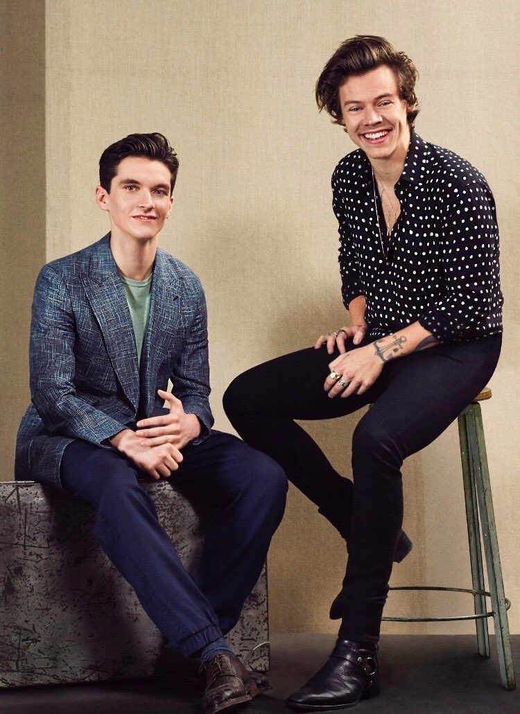 1D_24hNews's tweet photo. Harry and Fionn for People magazine for #Dunkirk promotion!! 

#HarryStyles #Harry #Styles #HarryInDunkirk #DunkirkMovie https://t.co/pig5FLQp0r