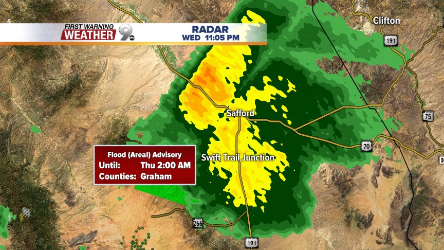 ErinSaidItWould's tweet photo. Flooding expected on Mt Graham through 2AM. Nearly 2" of rain on the #FryeFire burn scar @kgun9 #Monsoon2017 https://t.co/Zrn26cMx8C