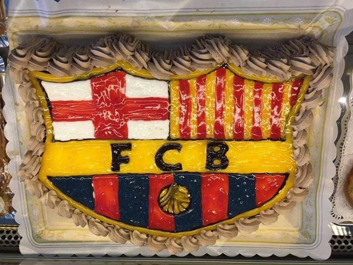 LaMasera_'s tweet photo. Sorprende a tus seres queridos con una tarta personalizada. Solo dinos como la quieres y La Masera te la elabora. https://t.co/r2RbQ8zV4a