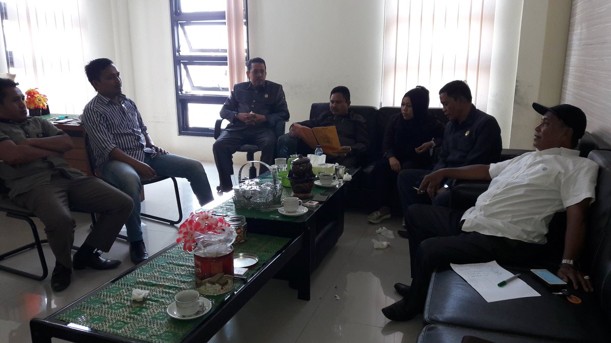 SamirahHj's tweet photo. @cakiminpkb 
@dpp_pkb_ 
Rapat persiapan Harla PKB n PKP angktan ke 2. https://t.co/H9IWewyeWH