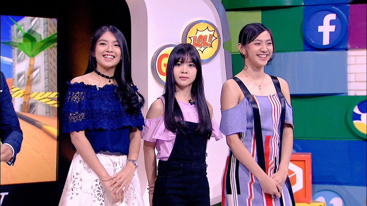 Netverseid's tweet photo. Jam 3 sore nanti bakal ada nona-nona @shaniaJKT48 @S_GraciaJKT48 @Cindvia_JKT48 😍😍😍 https://t.co/NH4HTrVKn1