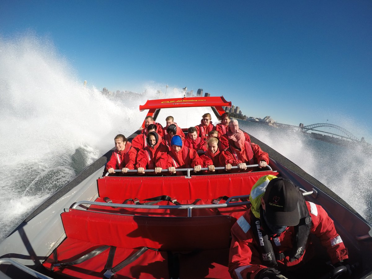 OzJetBoatSydney's tweet photo. Oz Jet's photo of the day 20/7/17 :D #ilovesydney #seeaustralia #sydney #circularquay #ozjetboating #nsw #jetboat @VisitNSW @australia https://t.co/04oaLu4GOf