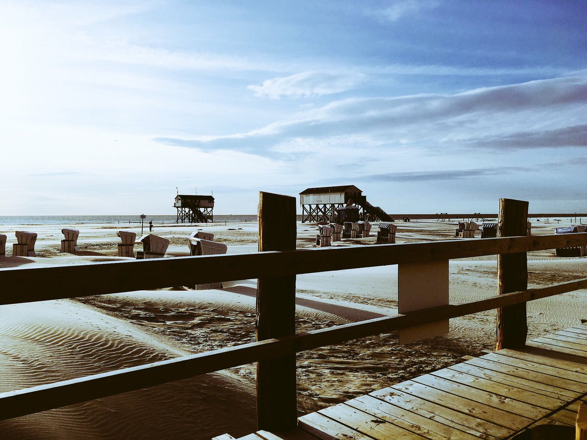 FeWoBeisel's tweet photo. Diese Ruhe am abendlichen #Strand! Erholung pur! #StPeterOrding #SPO #Nordsee #Sommer #Urlaub https://t.co/bqHC3W206d
