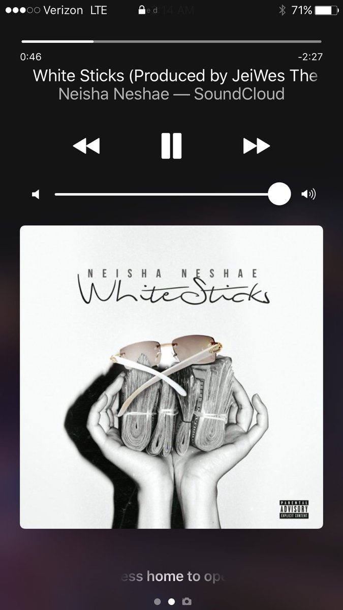 J3rryparker's tweet photo. @devbs_ @Drew_Smooth Trappin to that @NeishaNeshae #WhiteSticks https://t.co/HBfZcLSz1x