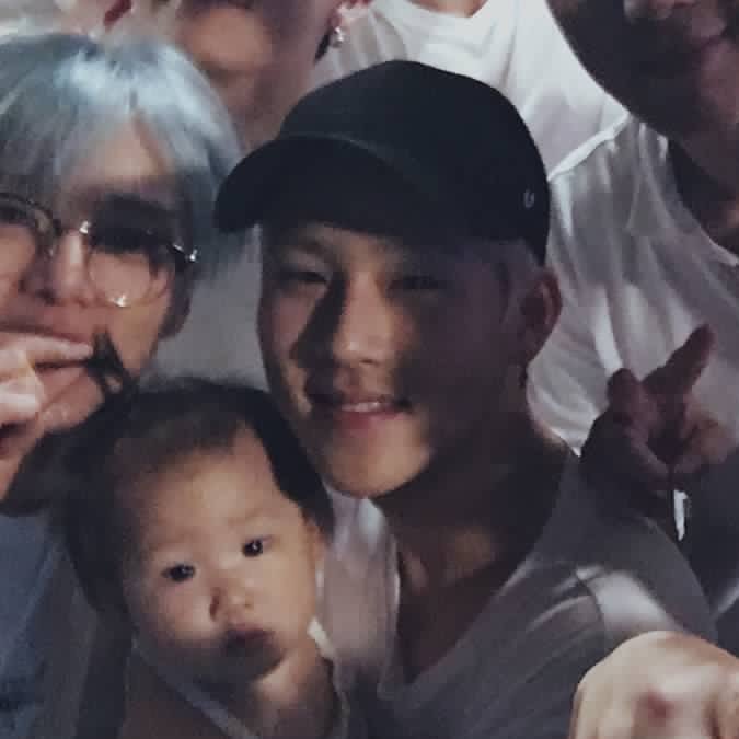 주헌이랑 아기 조합 최고다....ㅠㅠㅠㅠㅠㅠㅠㅠㅠㅠㅠㅠㅠㅠ보고싶다  o̴̶̷̥᷅﹏o̴̶̷̥᷅ <a href="/OfficialMonstaX/">몬스타엑스_MONSTA X</a>