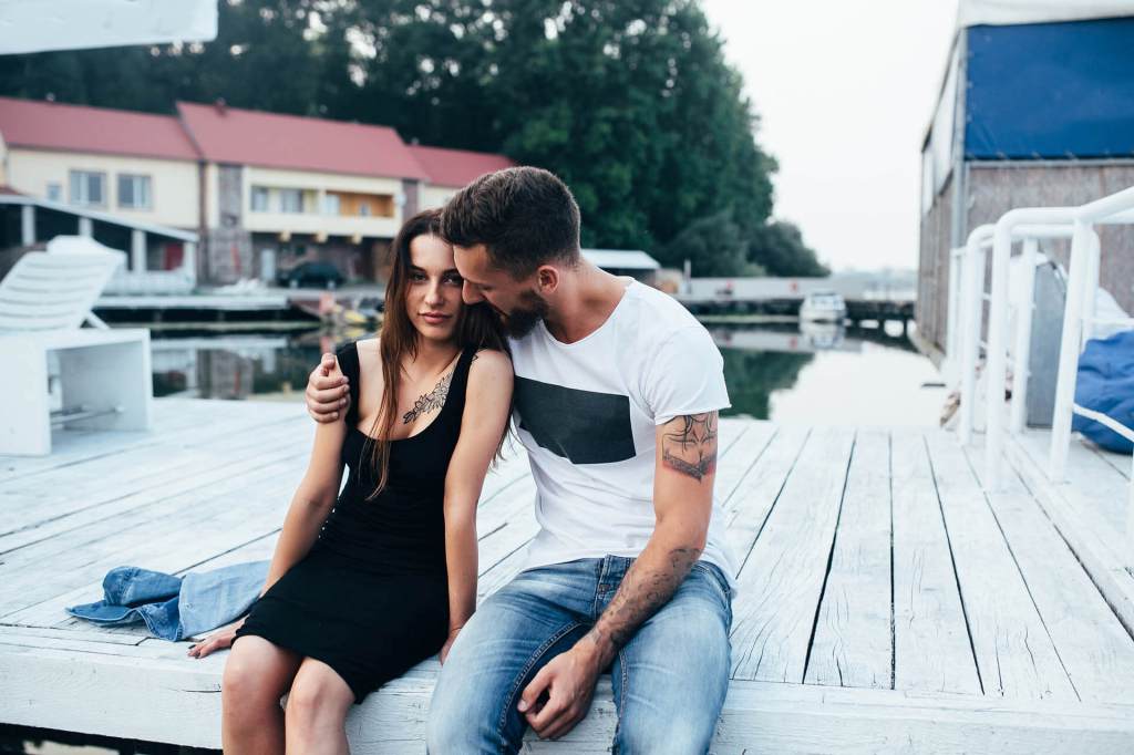 Code_geek1's tweet image. Intruder in Your Home? The Alarm Will Release the Drones codegeek.io/home/intruder-…