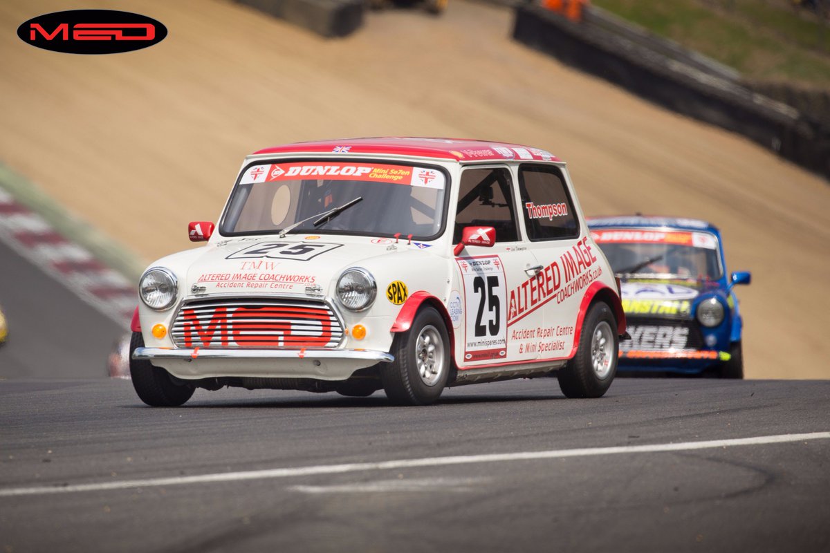 StephenColbran's tweet photo. Joe Thompson in action at the @Brands_Hatch @Mini_Festival https://t.co/4Kn9R3DLVY