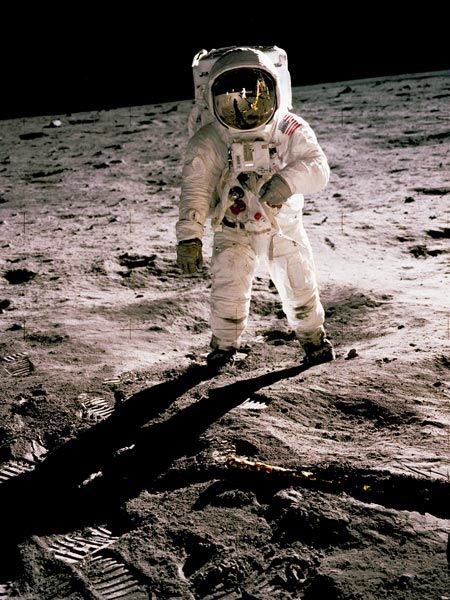 48 years ago today, man landed on the Moon.

The greatest achievement of modern mankind!