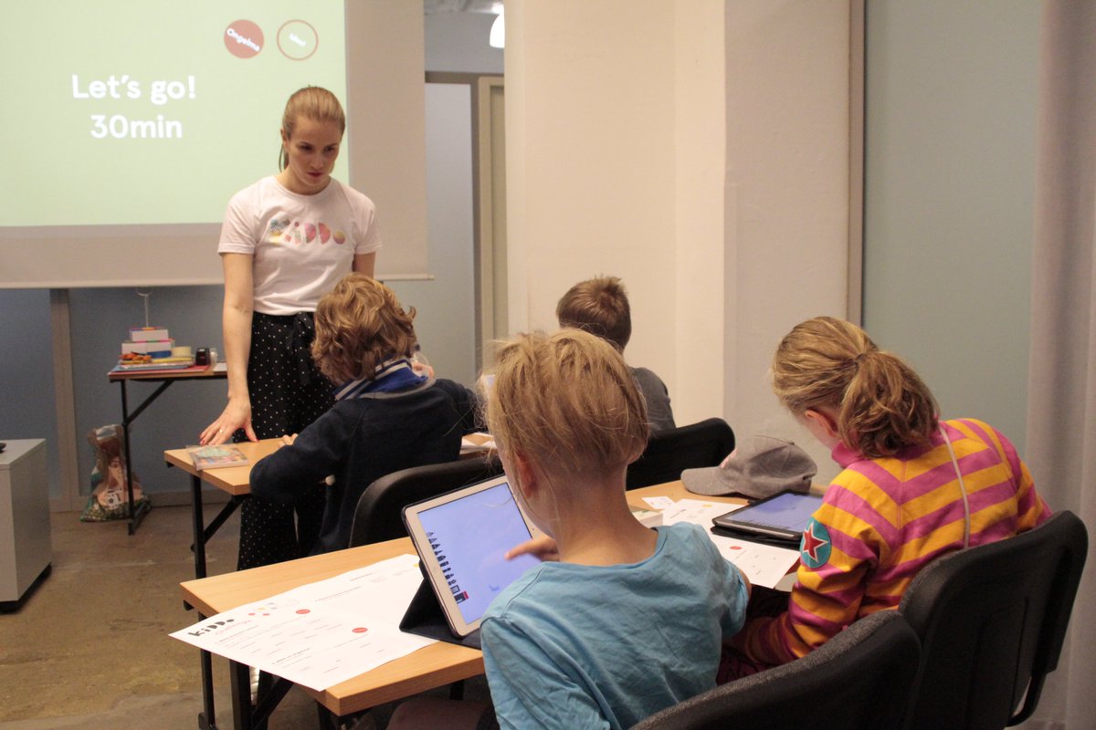 Tulisiko luovuutta korostaa opetuksessa enemmän? #kyllä #tutustu Kiddoon #opetus #designkasvatus #kunniaan kiddo.knowit.fi/?p=475
