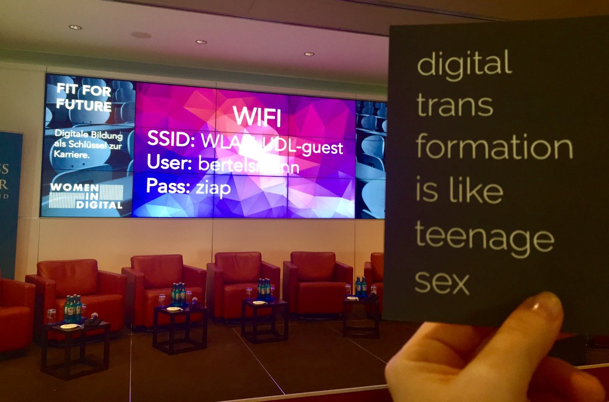 Anja_Victoria_G's tweet photo. 24 h ist es her: Meine erstes #Event mit den @Women_Digital. Toll war's! Danke, @TijenOnaran & @constanze_wo für die Orga. ❤️ #widibm #Widi https://t.co/t5yiZVnY0L
