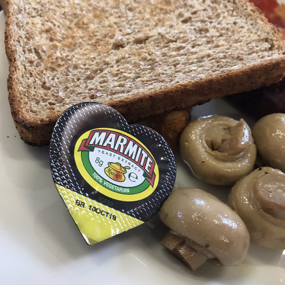 JoeHarveyHall's tweet photo. Brekkie goodness! Sorry to my Aussie Ohana... but when in Rome. #KeepSAfeAdventures #InternationalChildProtection https://t.co/SsXDQyOGdP