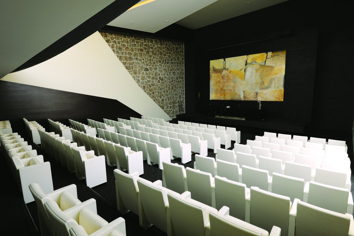ShEbrahimCenter's tweet photo. Shaikh Ebrahim Centre Auditorium! Opened: December, 2008 https://t.co/76BOmn0MjC