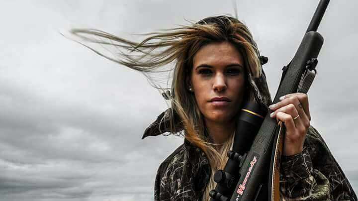 Esta madrugada nos ha dejado Mel Capitán gran defensora de la caza. Nuestro sentido pésame a toda su familia y a todo el mundo de la caza.