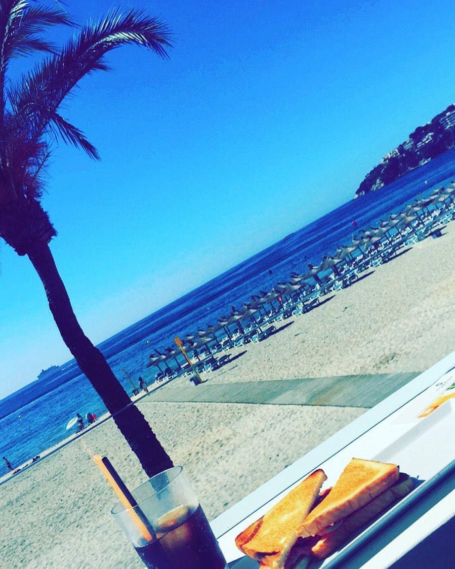 WEAREPARTY2017's tweet photo. A quick snack @robinsoncrusoes before heading on @boatpartyticket - https://t.co/gxuM94kTZ7

#cheesetoastie #hangovercure #magaluf https://t.co/QlH0Gs1vuA