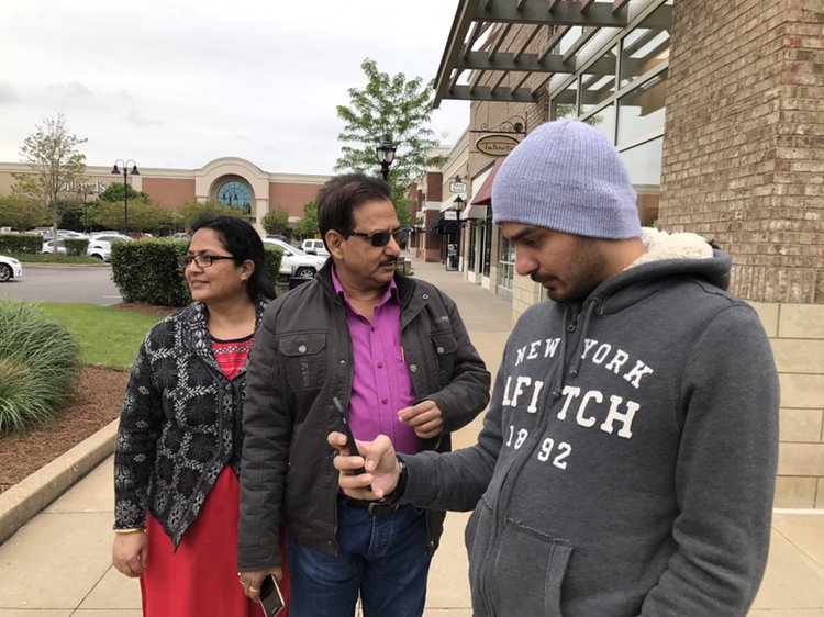 pranav_72's tweet photo. Help your Parents out and let them know about UberPool and the greats offers #LearnToUber 
https://t.co/gPMHesKxsx https://t.co/jMMEio6XGE