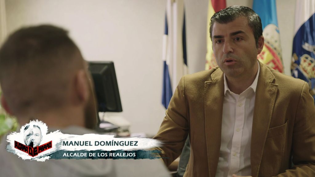 El silencio del alcalde de Realejos ante el maltrato a los podencos en Tenerife bit.ly/2uasig8