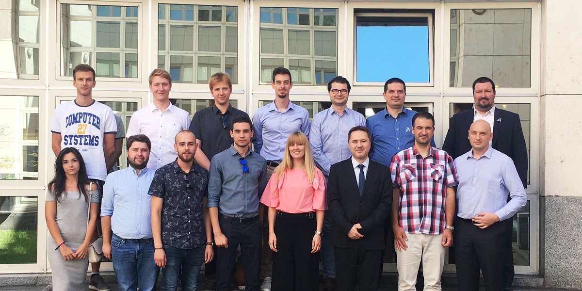 SPOCK_FER's tweet photo. Welcome, new SPOCK teams! :) https://t.co/yEbvnh1SCN https://t.co/aV4uaRNCZK