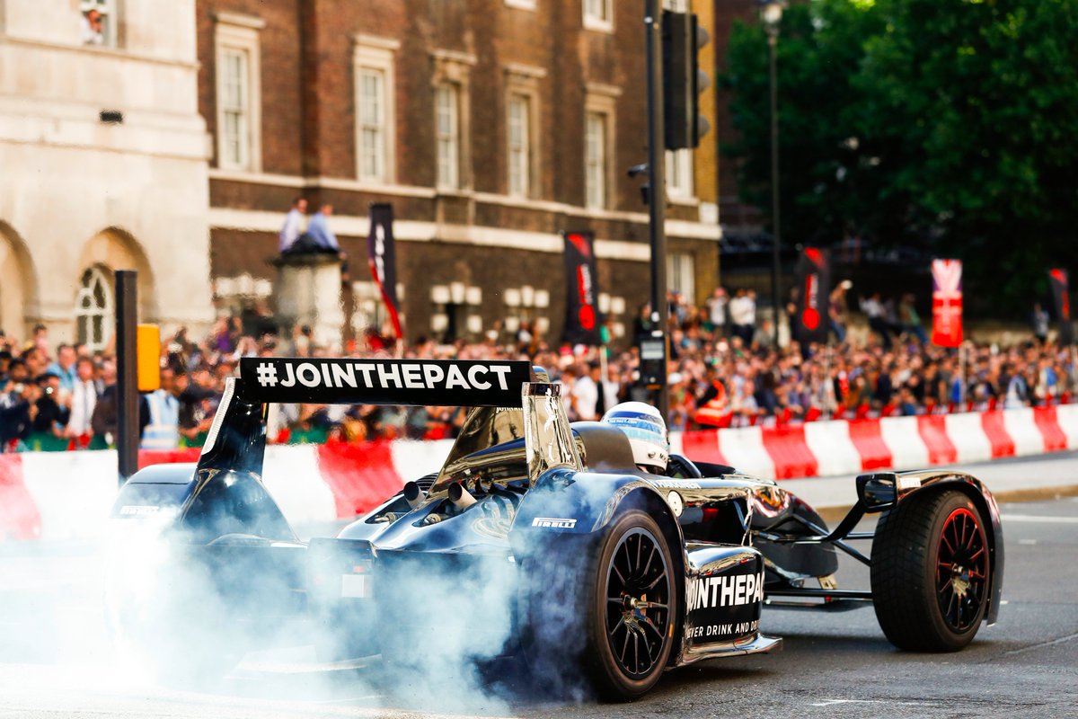 Ahead of the #F1 #BritishGP, @Scott_Branch caught up with <a href="/Campaignmag/">Campaign</a> to discuss brand activation <a href="/SilverstoneUK/">Silverstone</a>: bit.ly/CampaignF1