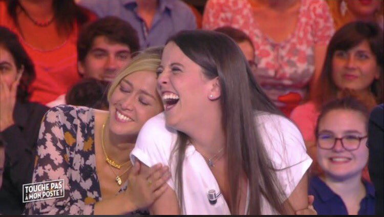 emilielopez's tweet photo. Un merveilleux anniversaire ma @EnoraMofficiel ! You know I love you ❤️❤️❤️ #HappyBirthdayEno #Friends #TPMPFamily https://t.co/hxCJafp1MU