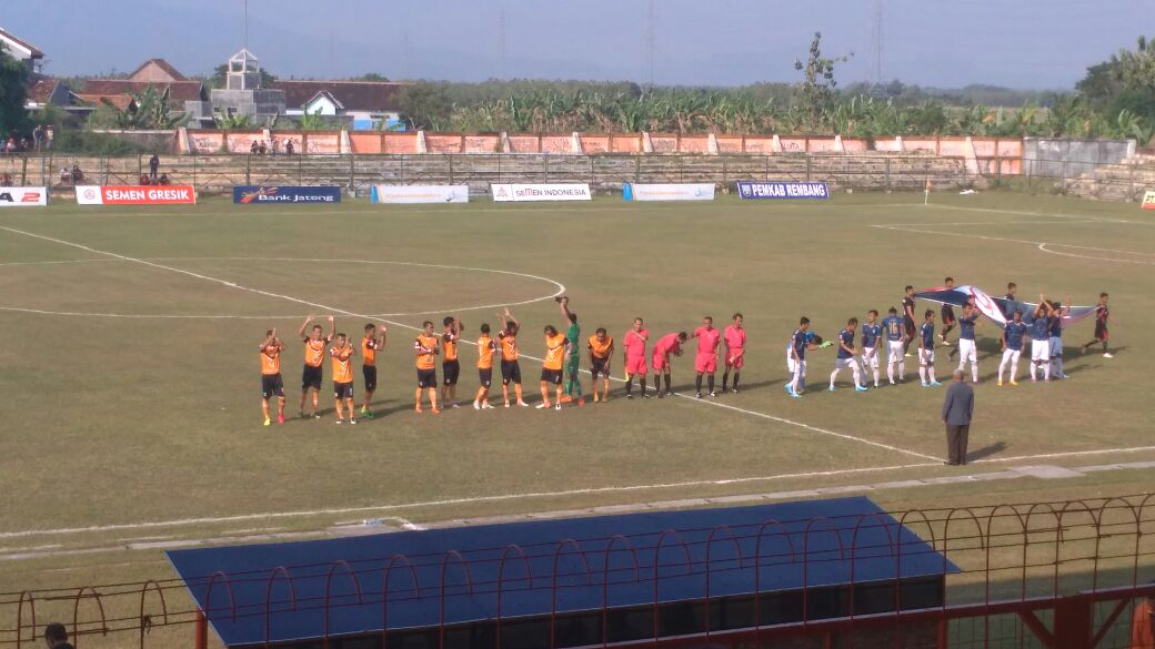 OrangRembang's tweet photo. Selamat bertanding, semoga PSIR point penuh di pertandingan ini. Kudu Fair Play lho ya! #OrangRembang #PSIRDay https://t.co/ElLjJSAWL1