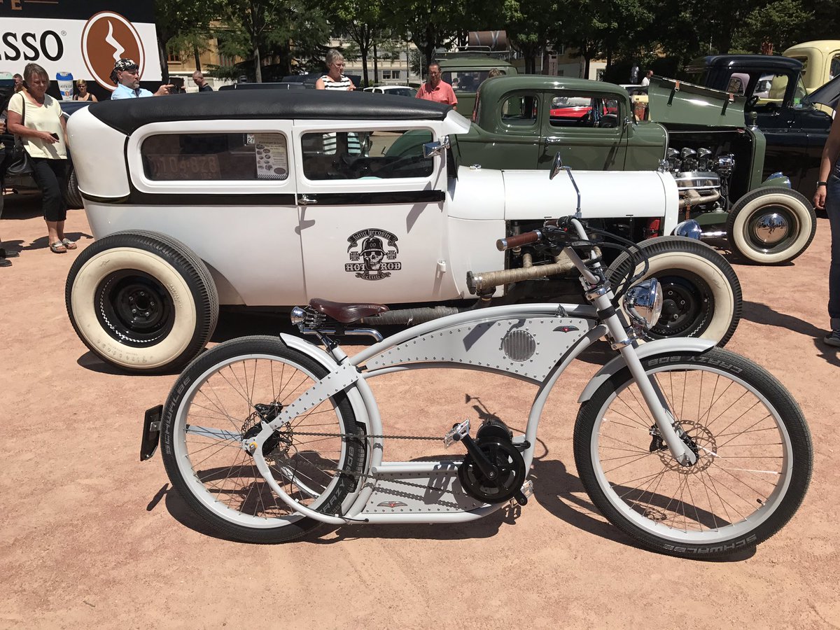 OCOBIKE's tweet photo. V oco B-Fly https://t.co/hpodT6pQ5P https://t.co/vhPiBGVwOb