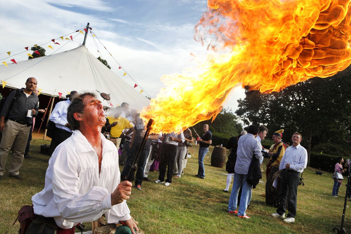 ThePieManEvents's tweet photo. #tbt We organised a medieval banquet and accidentally hired a real dragon.

#eventcatering #partyplanner #partyplanners #fire #medieval #got https://t.co/qtCpikTR8i