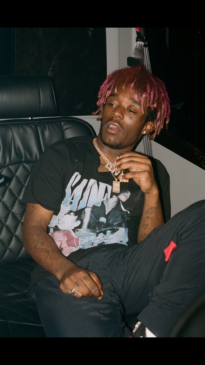 TheperfectUZI's tweet photo. Rockstar shit get hyped for 2+ 😈 https://t.co/gkJtD7bQTe