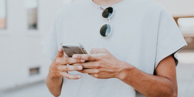 quierosergoogle's tweet photo. ¿Ver la televisión mientras estás en la playa? Te contamos cómo activar #VodafoneTVOnline @vodafone_es https://t.co/TS1Vzt75ve https://t.co/8GNk8AFBsN