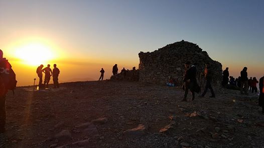cretazine_en's tweet photo. A traditional hike up the highest mountain of #Crete, Psiloritis, is organized for the 8th consecutive year: https://t.co/EwlgMrSHch https://t.co/eOs7wrI89l