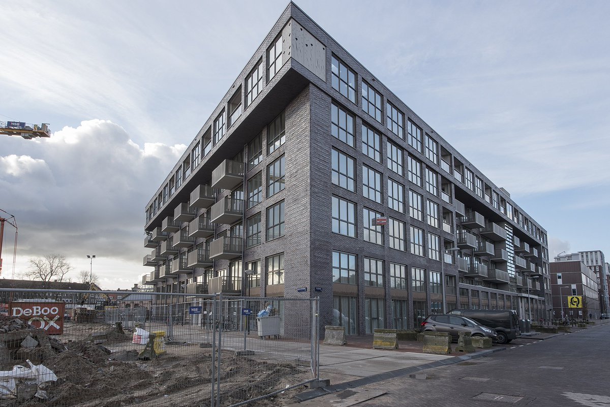 Habion's tweet photo. Habions Oostpoort staat op de longlist voor de Amsterdamse Nieuwbouwprijs 2017! Stemt u ook mee via Facebook? https://t.co/3hHoDEBdzA https://t.co/p7SW1QIfAS