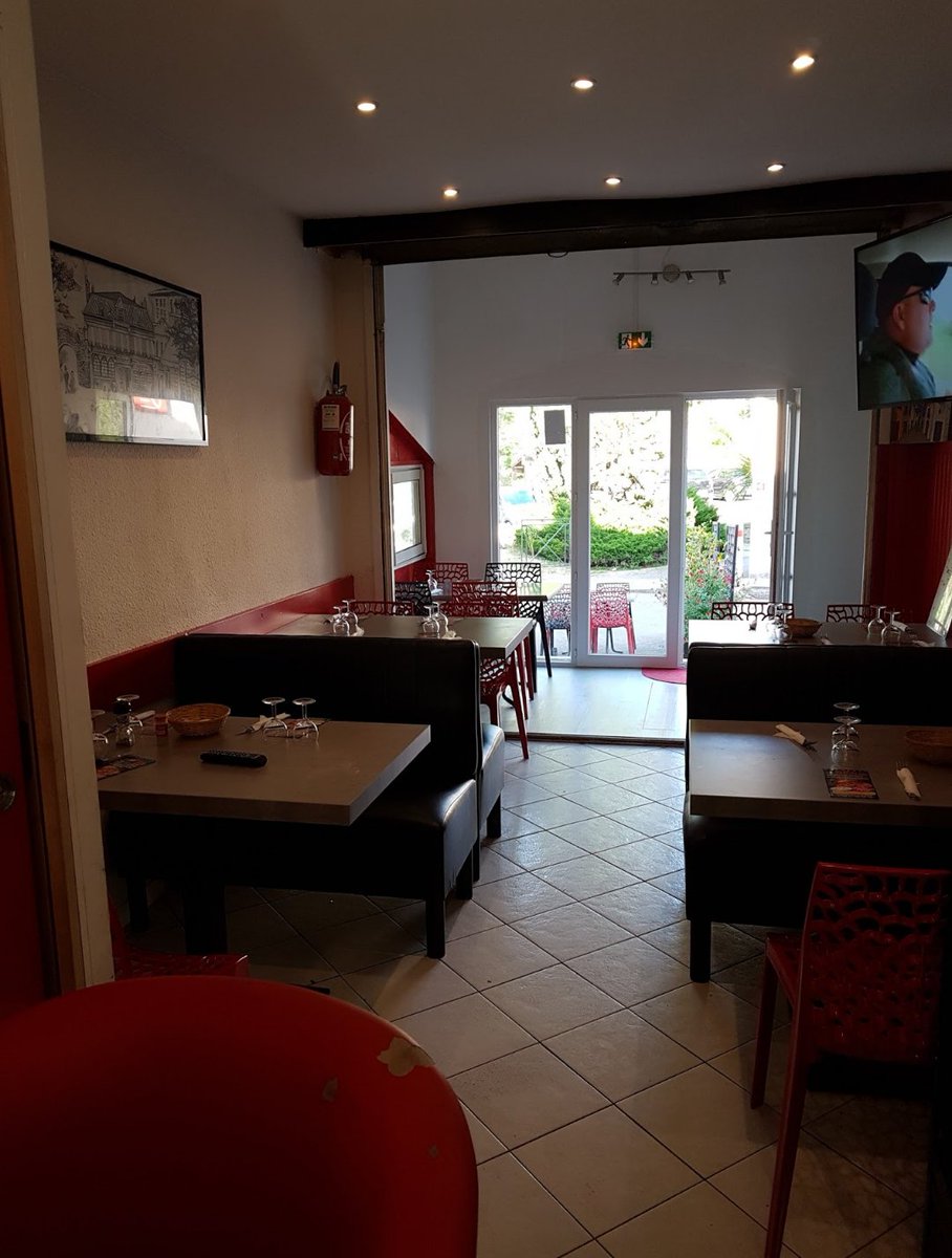 lepascalou34's tweet image. La pizzéria Le Pascalou, c'est un large choix de pizzas rouges, blanches et Calzone! lepascalou-saintclement.com