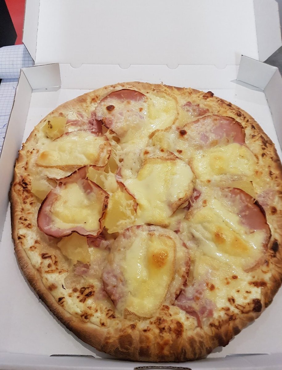 lepascalou34's tweet image. La pizzéria Le Pascalou, c'est un large choix de pizzas rouges, blanches et Calzone! lepascalou-saintclement.com