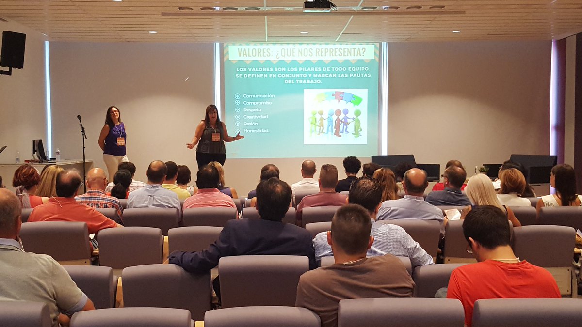 herediabort's tweet photo. Súper interesante jornada #ConstruyendoEmpleo organizada por @LEETorrent ¡Enhorabuena a los organizadores! https://t.co/TCt9QLj9i1