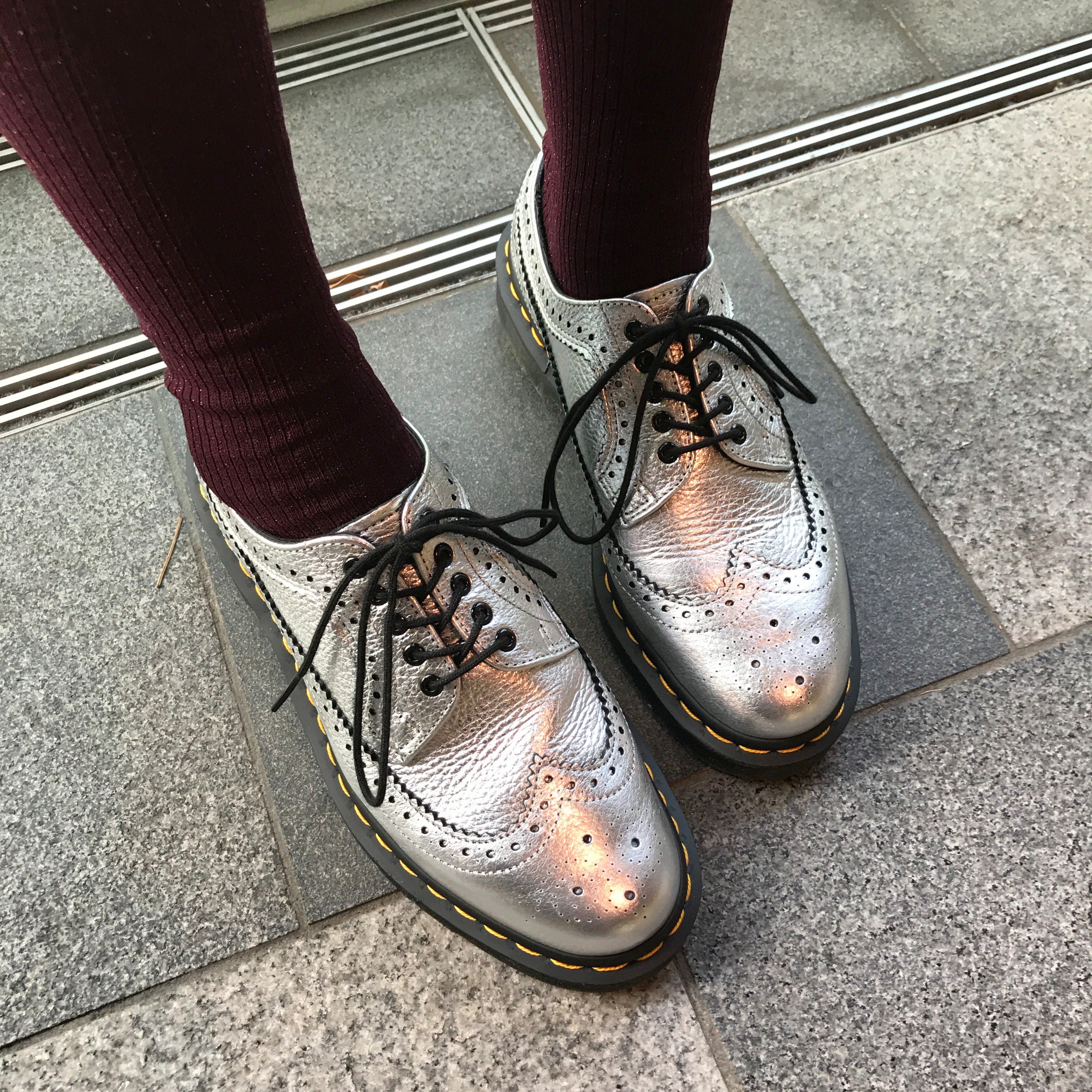 0714T 0714T DR.MARTENS AW004/GV06R EU39号