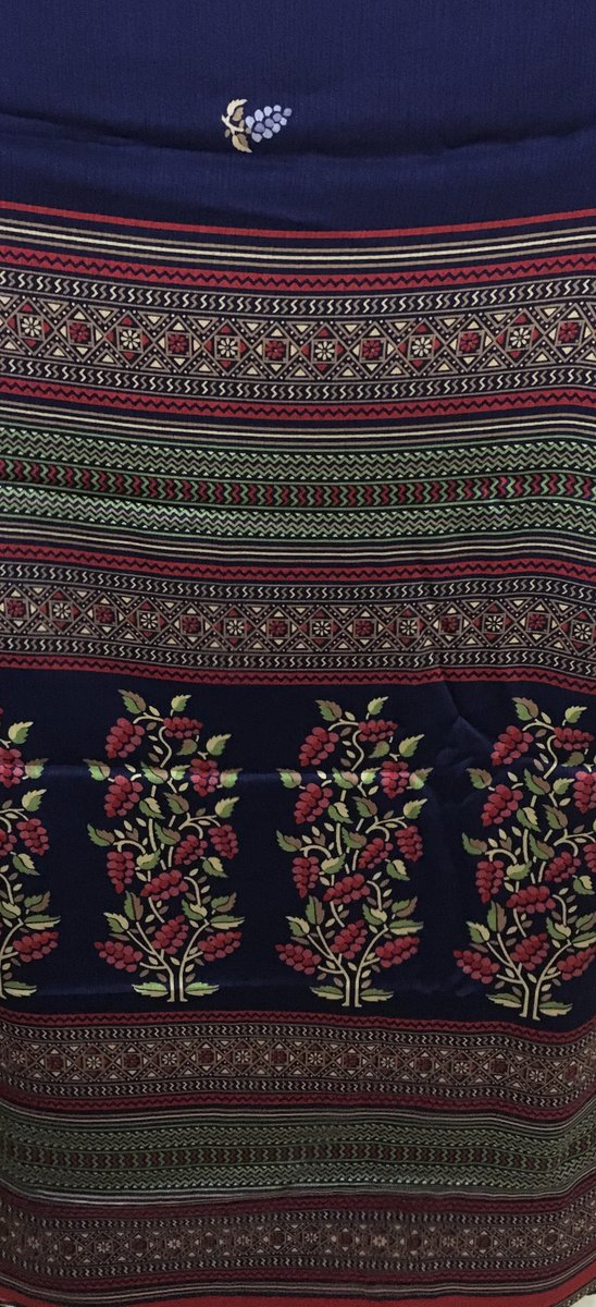 ShopOfThings's tweet photo. Look graceful and stylish in #dhiguhedhun with elegant borders. Amazingly low prices now! https://t.co/iceJ0ULvO2