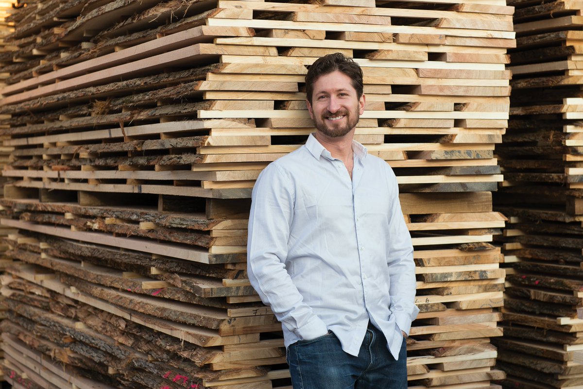 Dezignated tweet media