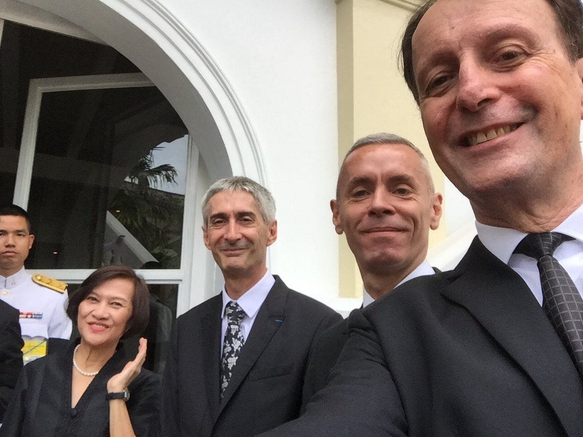 G_Garachon's tweet photo. Delighted to welcome to the #FrenchResidence today HRH Princess #MahaChakriSirindhorn . Great friend of France &amp; of Francophonia ! 🇹🇭🇫🇷 https://t.co/T5vsS5tbV9