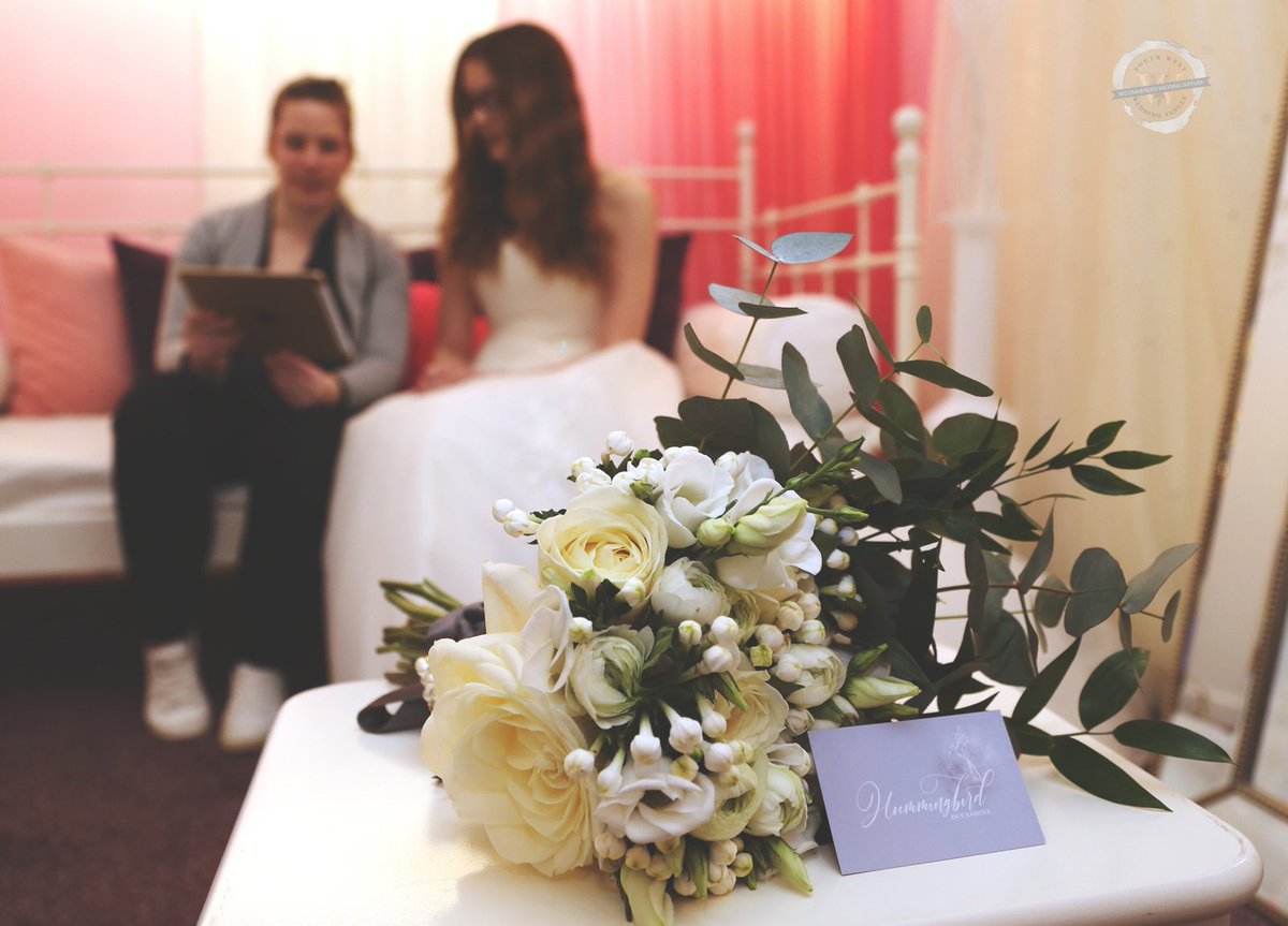 .<a href="/HummingOccasion/">Hummingbird Occasion</a> - "Our mission is to create a truly unforgettable experience, with a custom service just for you." southwestweddingvenues.co.uk/hire-and-servi…