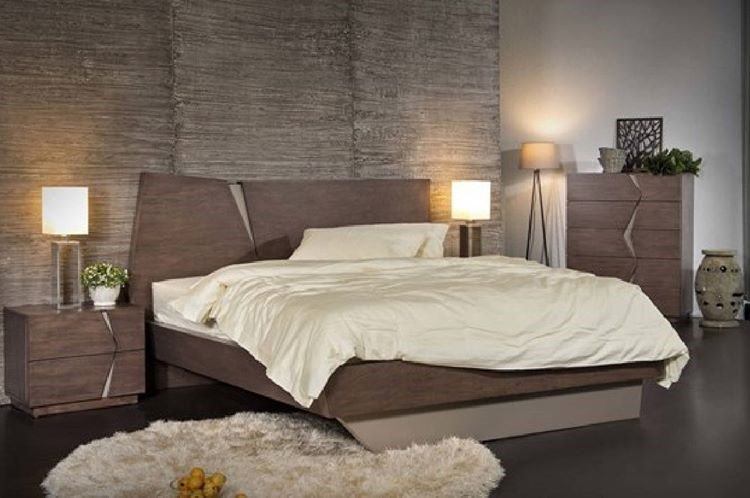 TheClassyHome's tweet photo. #20Jul Ssshhhh here is my #Brown #MasterBedroomSet . https://t.co/6rsi34kR8j https://t.co/Gi5cCgwx7w