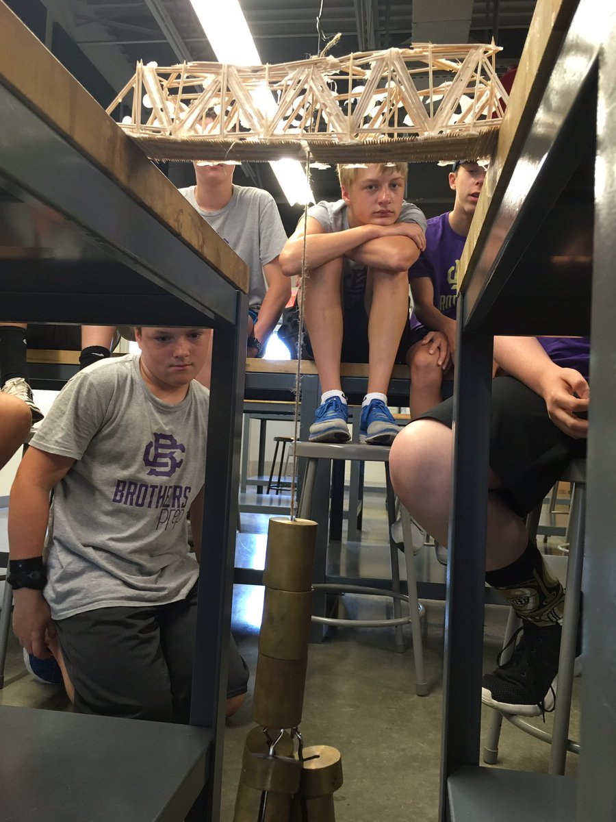 BrothersPrep's tweet photo. Great bridges, holding up to 12.1 lbs! #brothersprep17 https://t.co/0IS1USAUdV