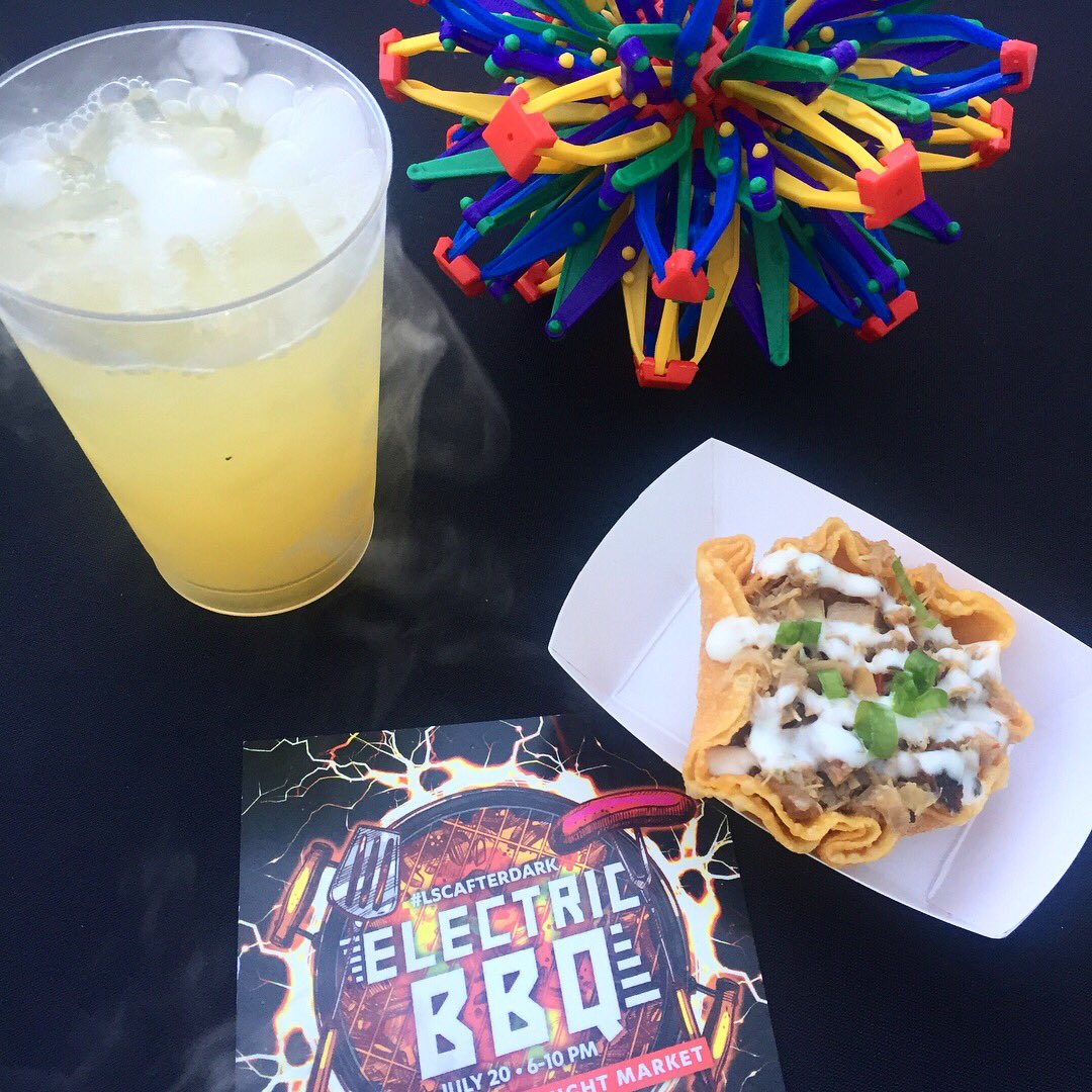 SisigCity's tweet photo. Tonight is the #LSCafterdark! We'll be located inside the Liberty Science Center on the 3rd floor if you're looking for us 😋 https://t.co/KF6GMkl3LW
